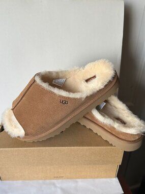 Brand new UGG Greenport Slide Slippers Size 9, 10, 11